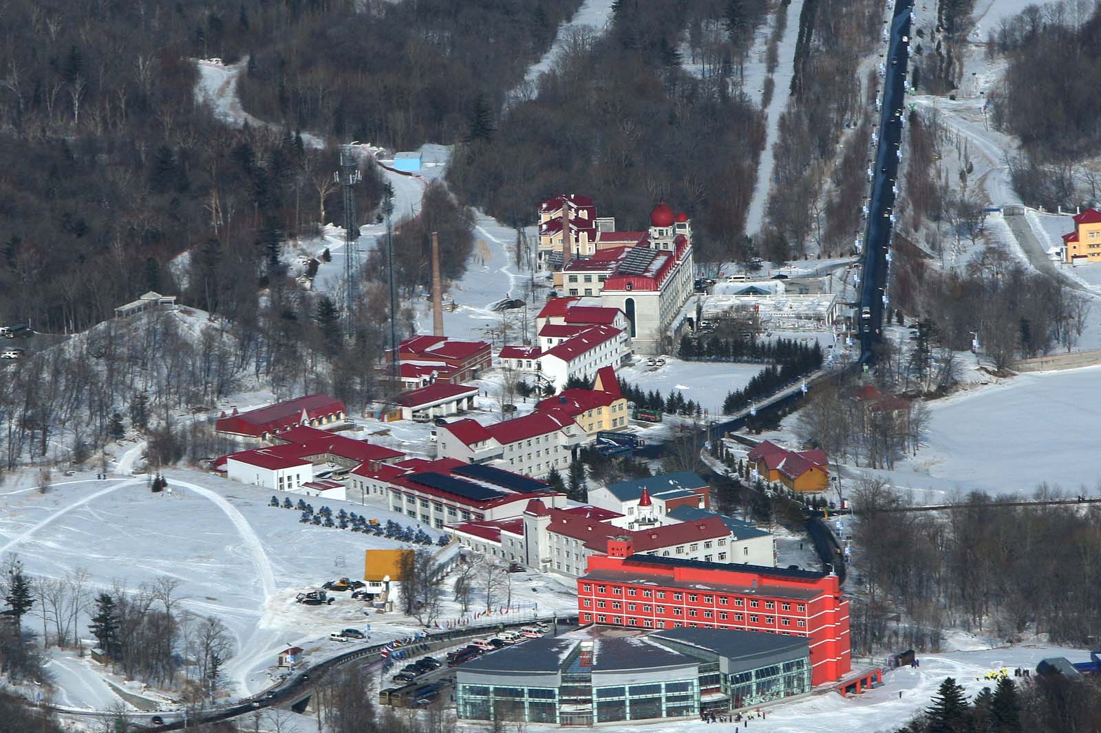 亚布力滑雪场全景